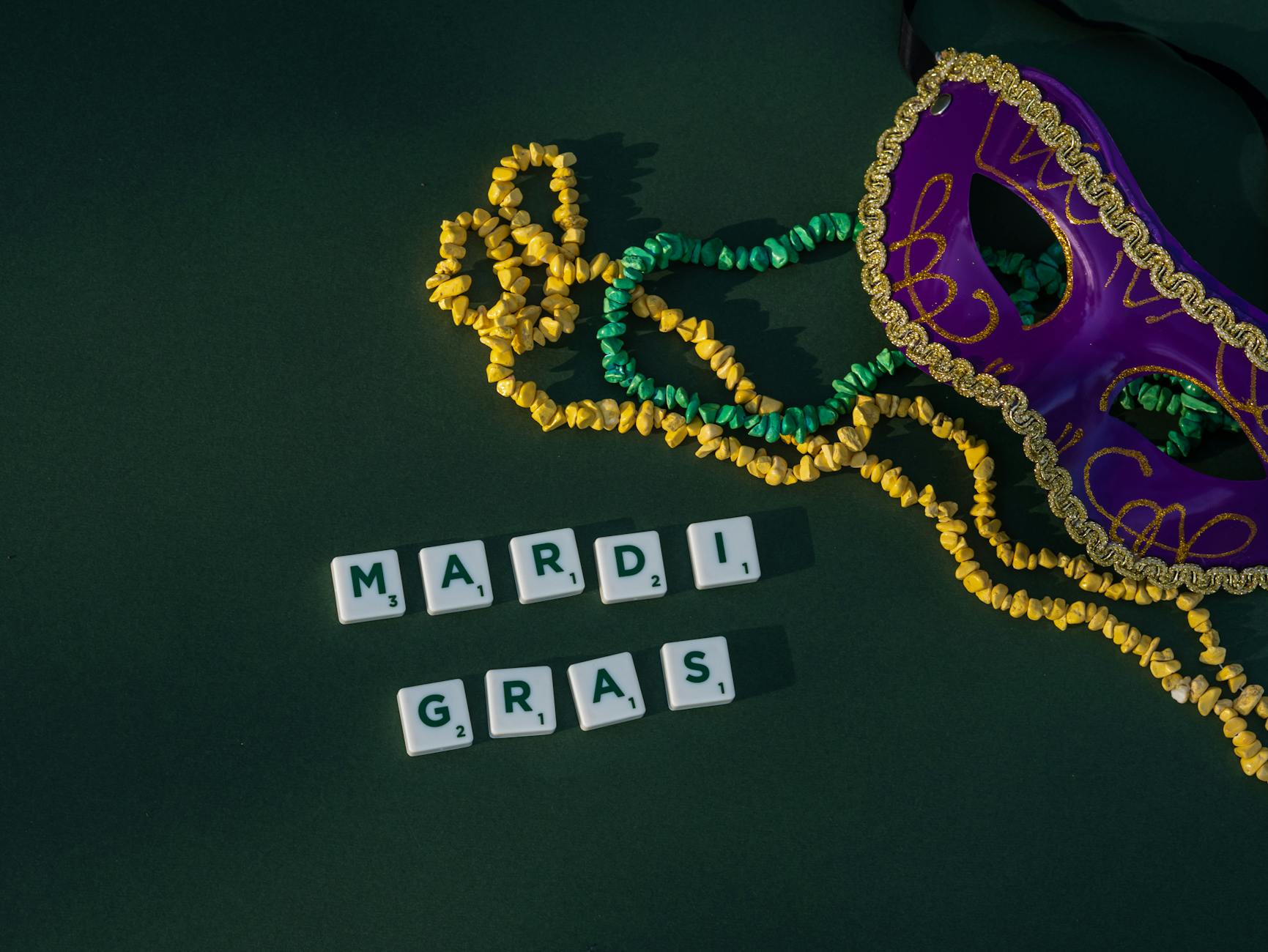 Mardi Gras Celebration Guide & Traditions 2025