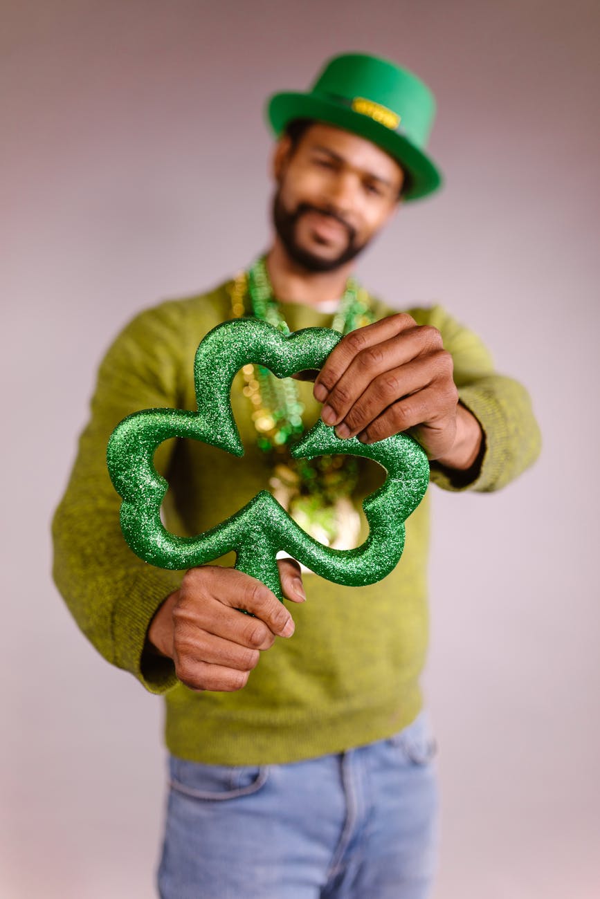 St. Patrick's Day Messages & Greetings 2025